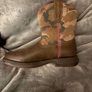 Ariat Women's Camo Ankle Boots with Pink Trim
